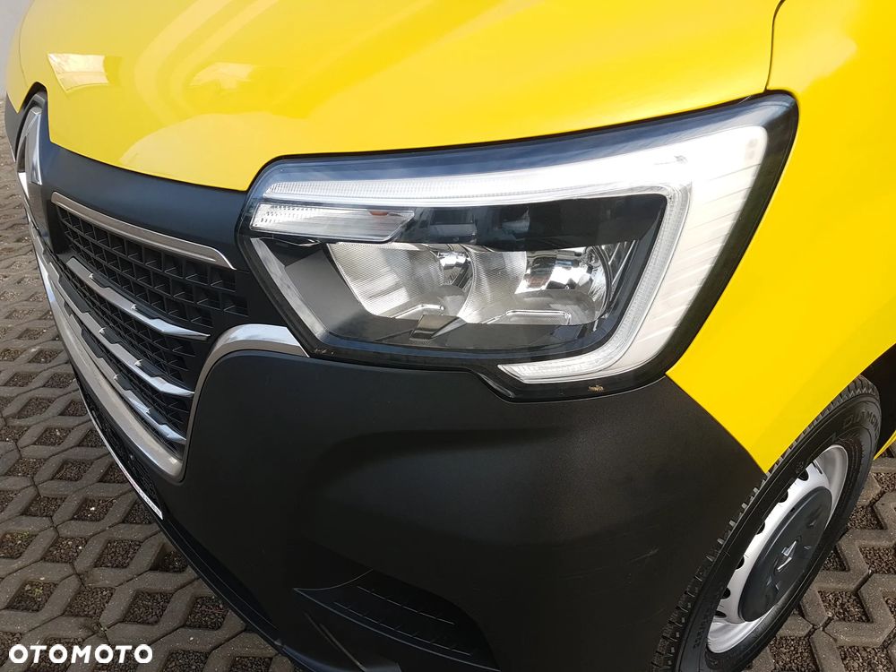 Renault MASTER KONTENER 8EP 4,23x2,25x2,25 KLIMA MANUAL KRAJOWY 6-BIEGÓW - 18