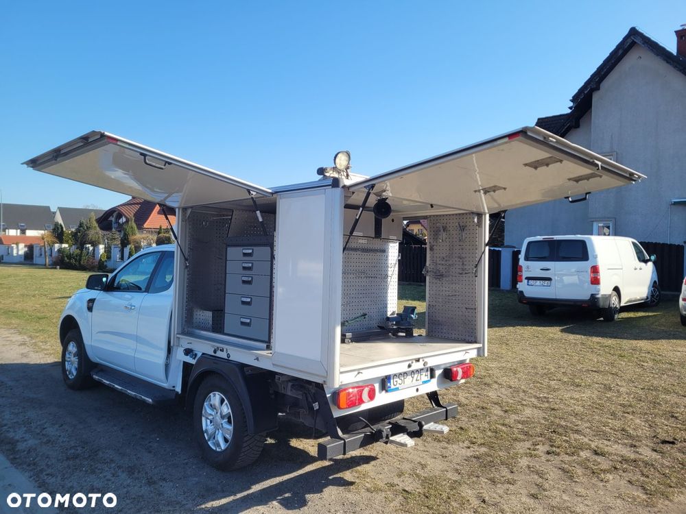 Ford Ranger XLT - 28