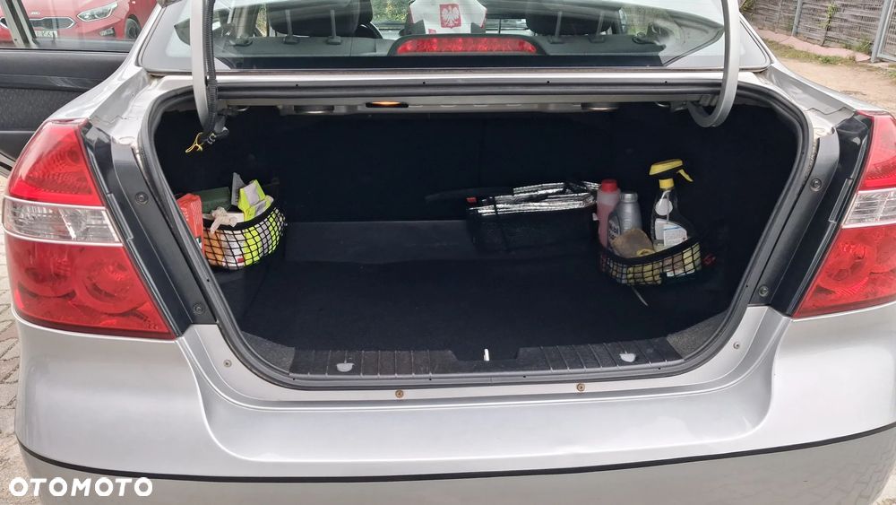 Chevrolet Aveo 1.4 16V LT - 8