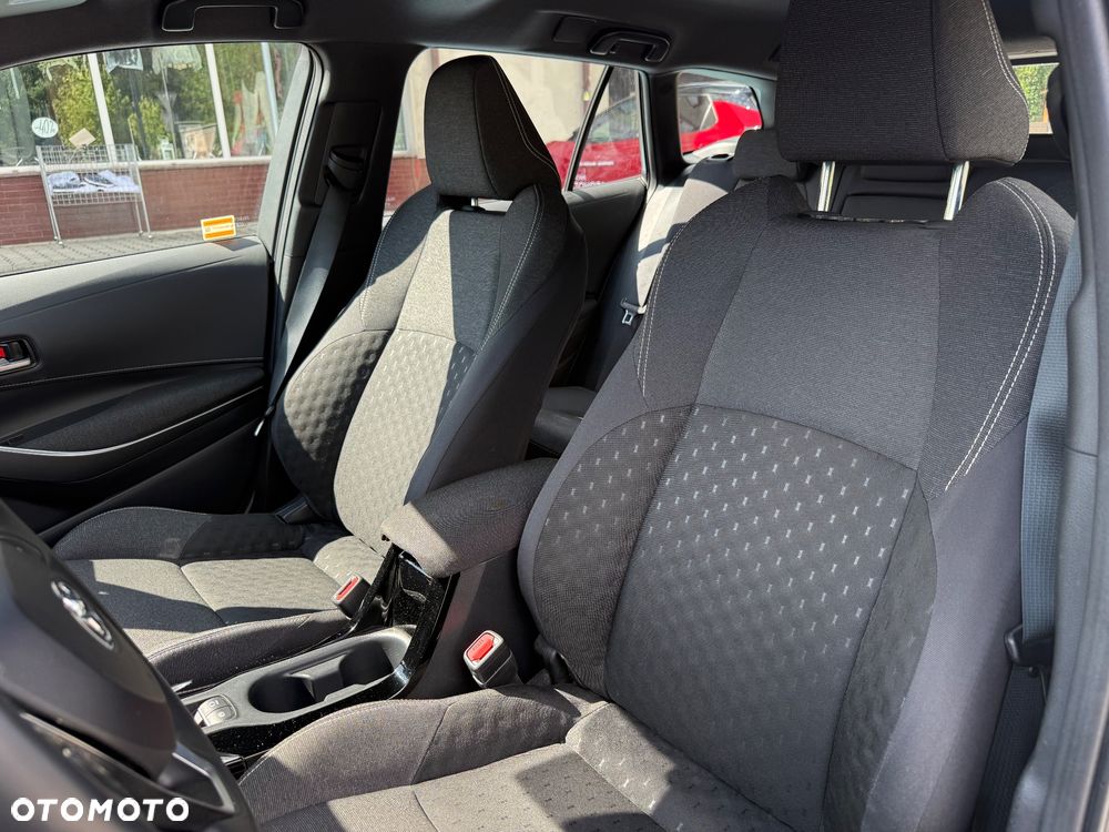 Toyota Corolla 2.0 Hybrid Comfort - 27