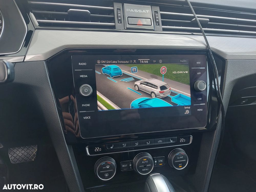 Volkswagen Passat 2.0 TDI SCR DSG Business - 10