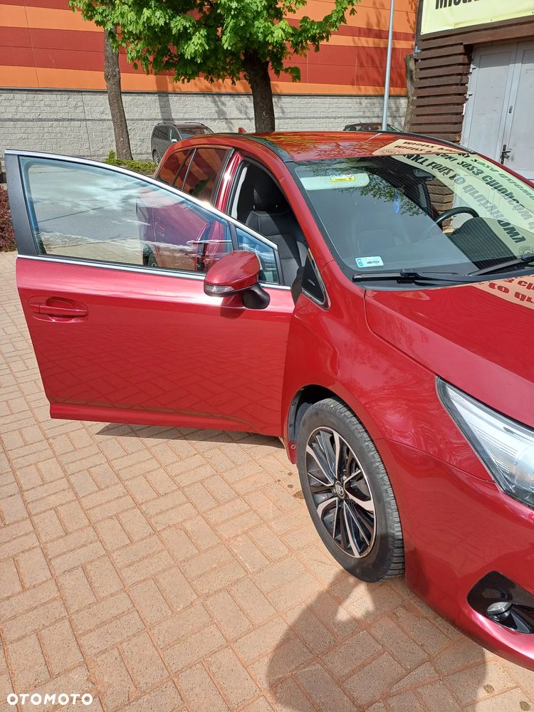 Toyota Avensis 1.8 Premium MS - 7