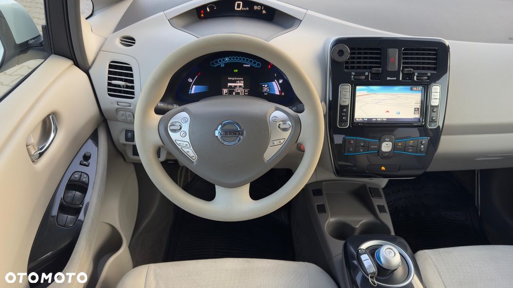 Nissan Leaf - 17