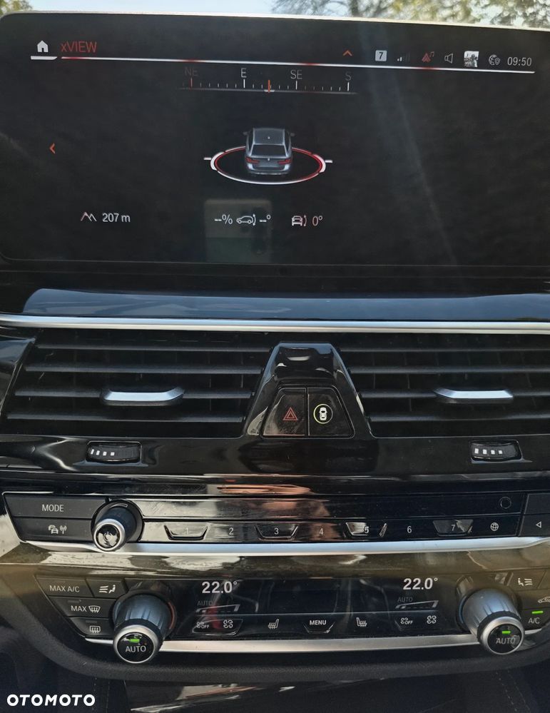 BMW Seria 5 530d xDrive mHEV Luxury Line - 25