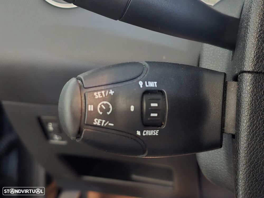 Peugeot 308 e-HDi FAP 115 Stop&Start Allure - 26