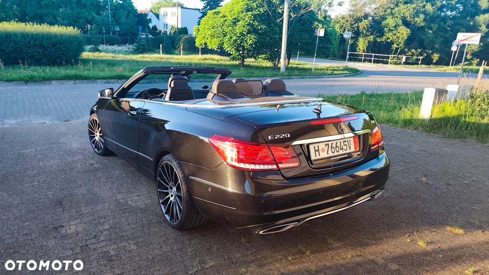 Mercedes-Benz Klasa E 220 CDI DPF BlueEFFICIENCY Automatik Avantgarde - 12