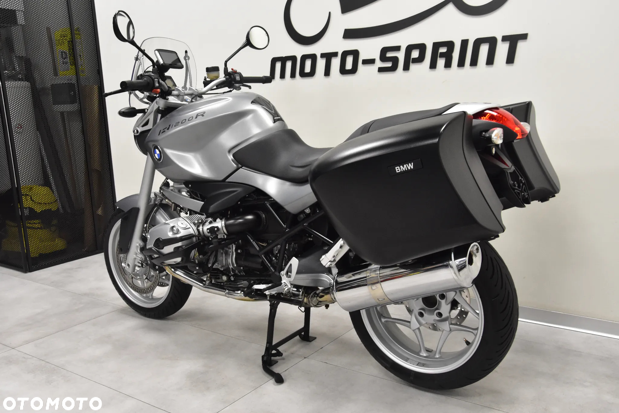 BMW R - 6