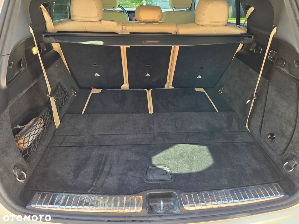 Mercedes-Benz GLE 450 4Matic 9G-TRONIC AMG Line - 31