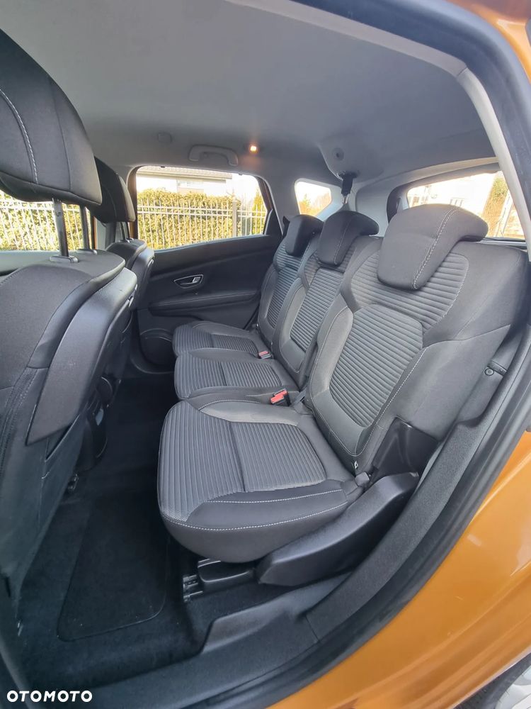 Renault Scenic 1.5 dCi Bose - 14