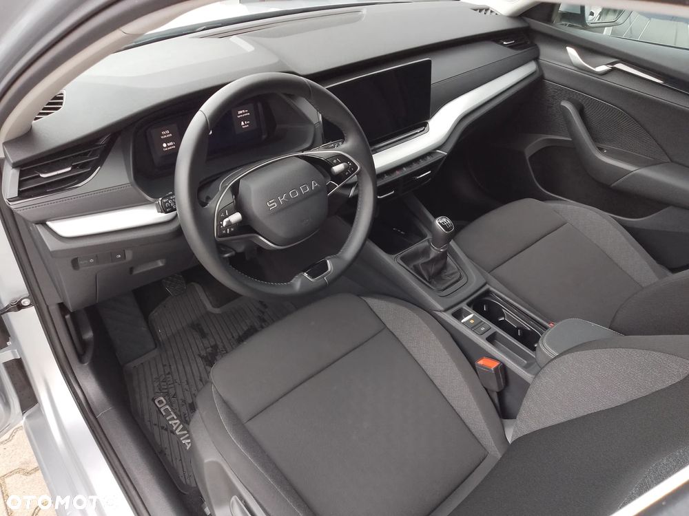 Skoda Octavia 1.5 TSI Essence - 16