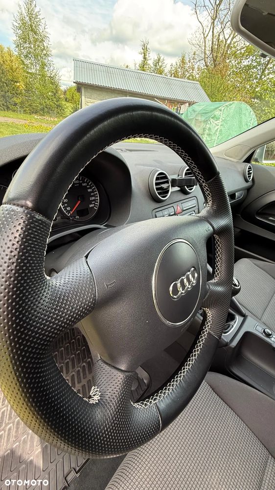 Audi A3 3-drzwiowe 1.9 TDI Ambiente - 7