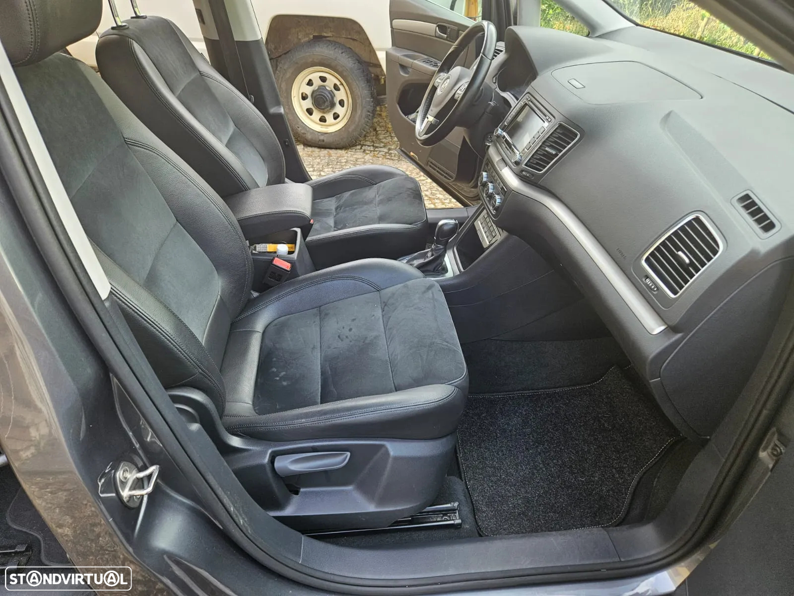 VW Sharan 2.0 TDI Highline DSG - 14