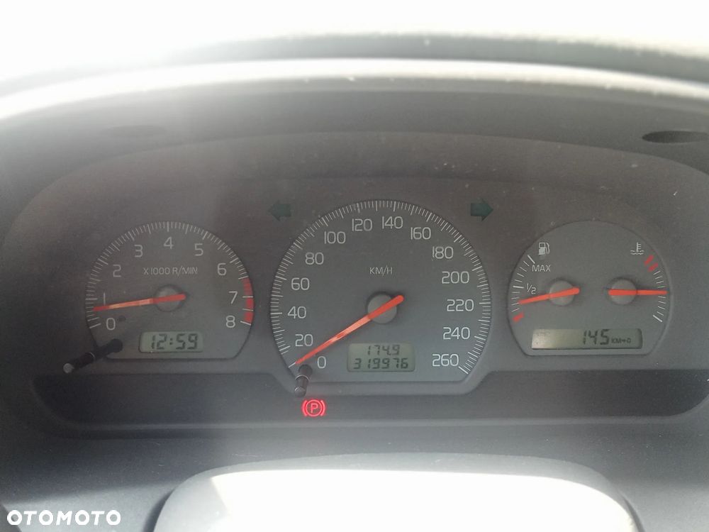 Volvo V40 1.8 Elegance - 13