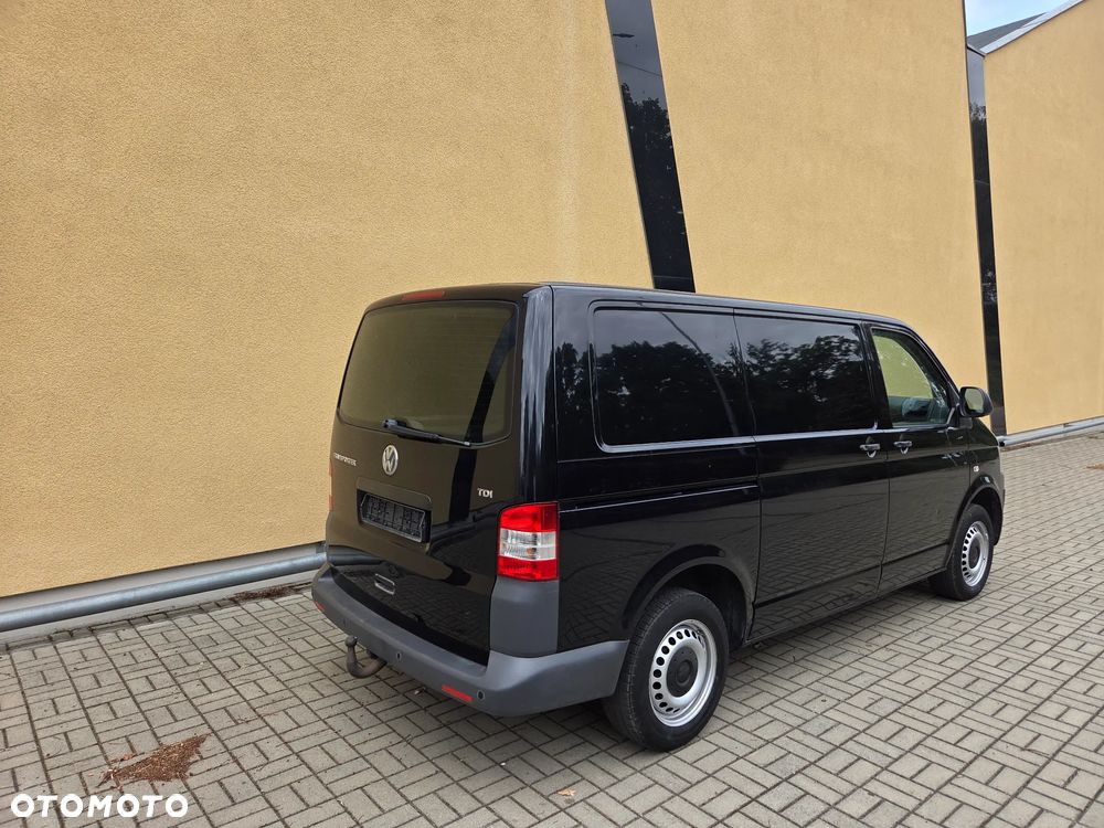 Volkswagen Transporter - 6
