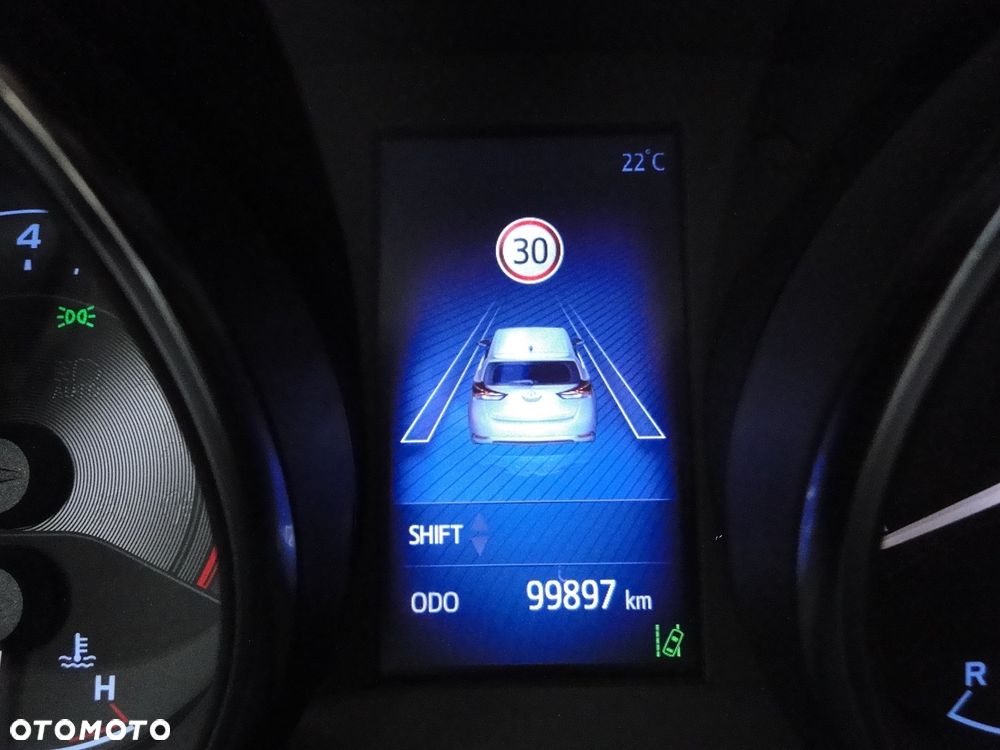 Toyota Auris 1.6 Premium - 27
