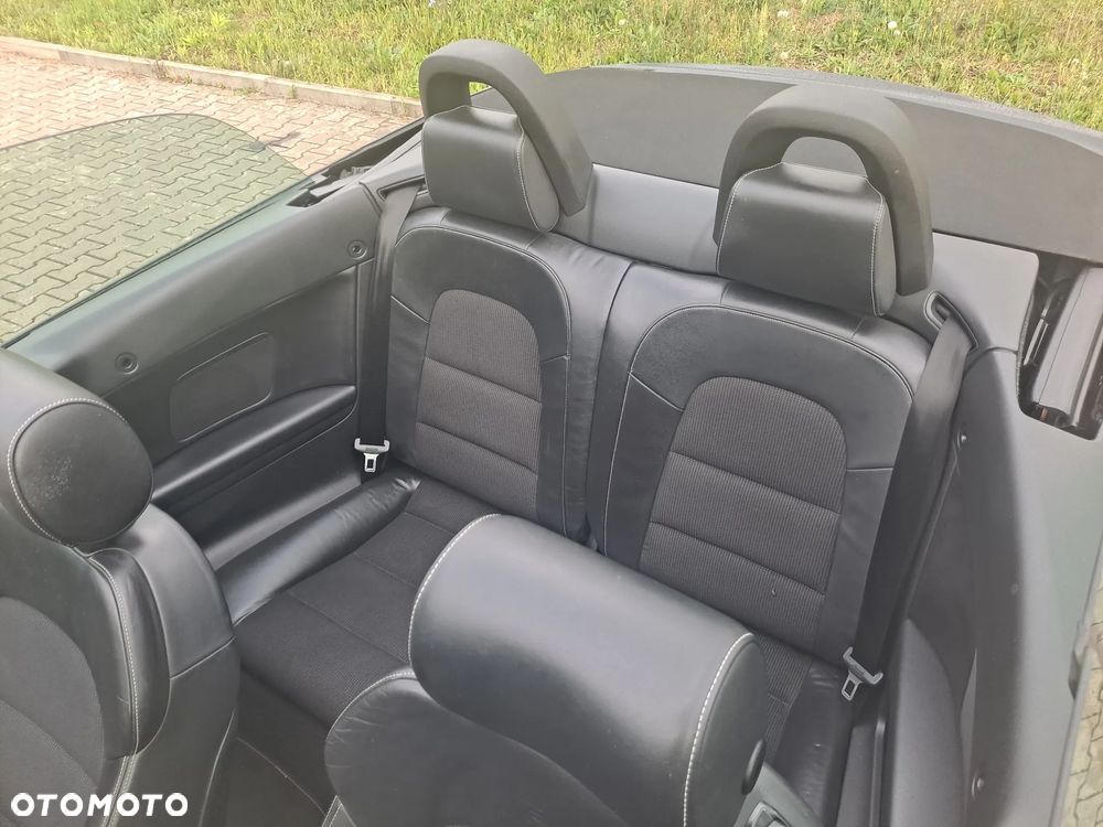 Audi A3 Cabrio 2.0 TDI DPF S tronic S Line Sportpaket - 9