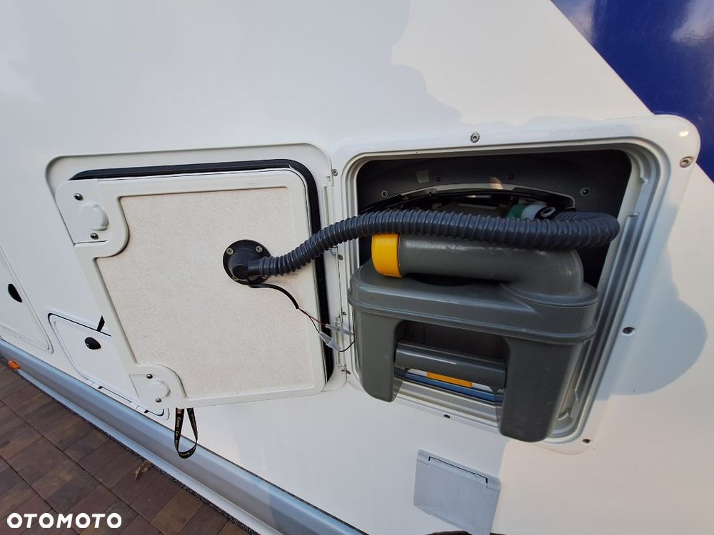 Eura Mobil Terrestra TA 690 HB całoroczny - 33