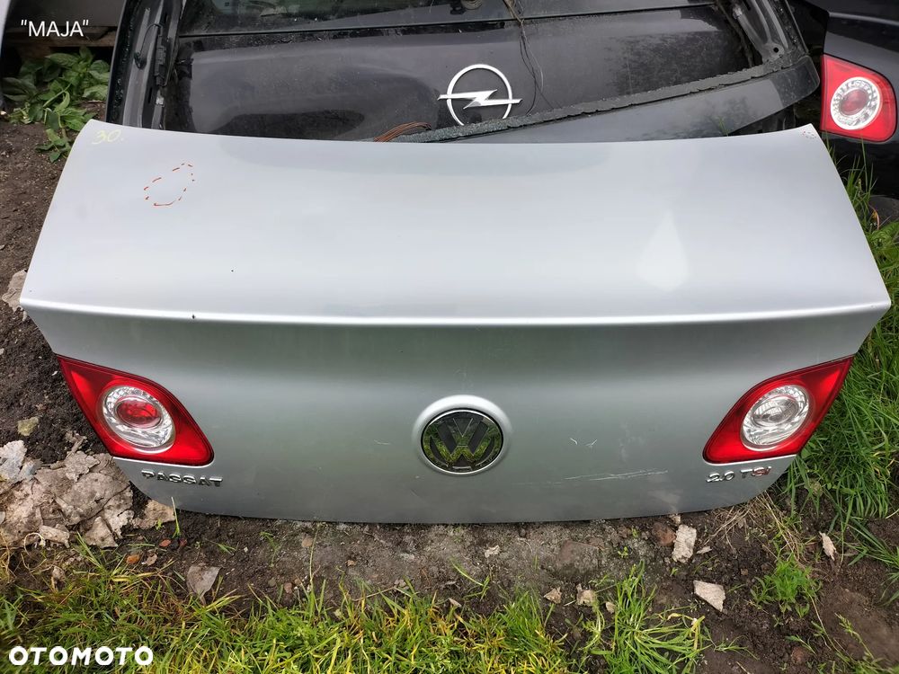 VW PASSAT B6 SEDAN KLAPA TYLNA TYŁ KOMPLETNA - 2