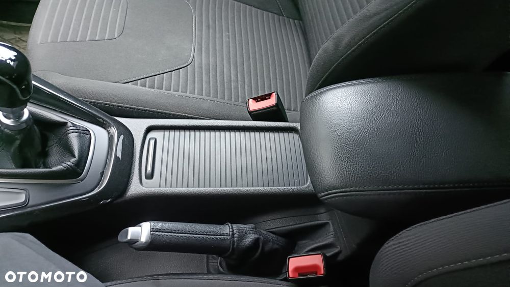 Ford Focus 1.0 EcoBoost Titanium ASS - 10