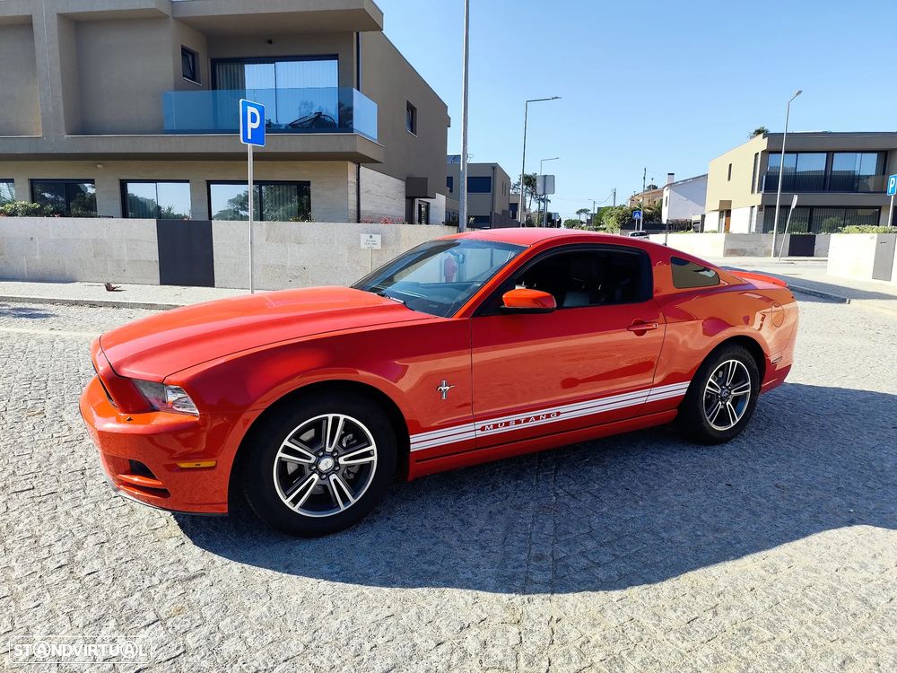 Ford Mustang - 6