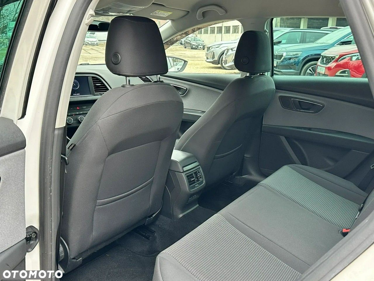 Seat Leon 1.6 TDI Style S&S - 11