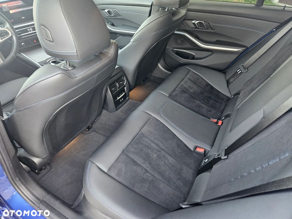 BMW Seria 3 320d xDrive M Sport Shadow - 18