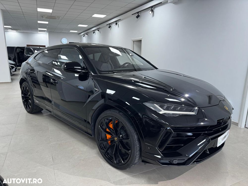 Lamborghini URUS - 4