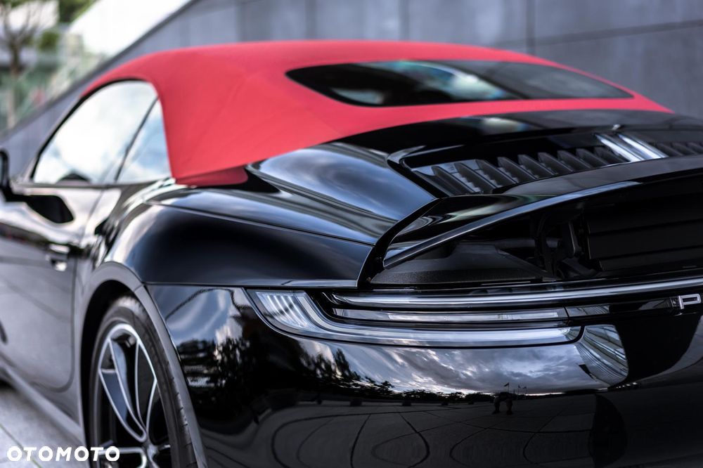 Porsche 911 Carrera S PDK - 16