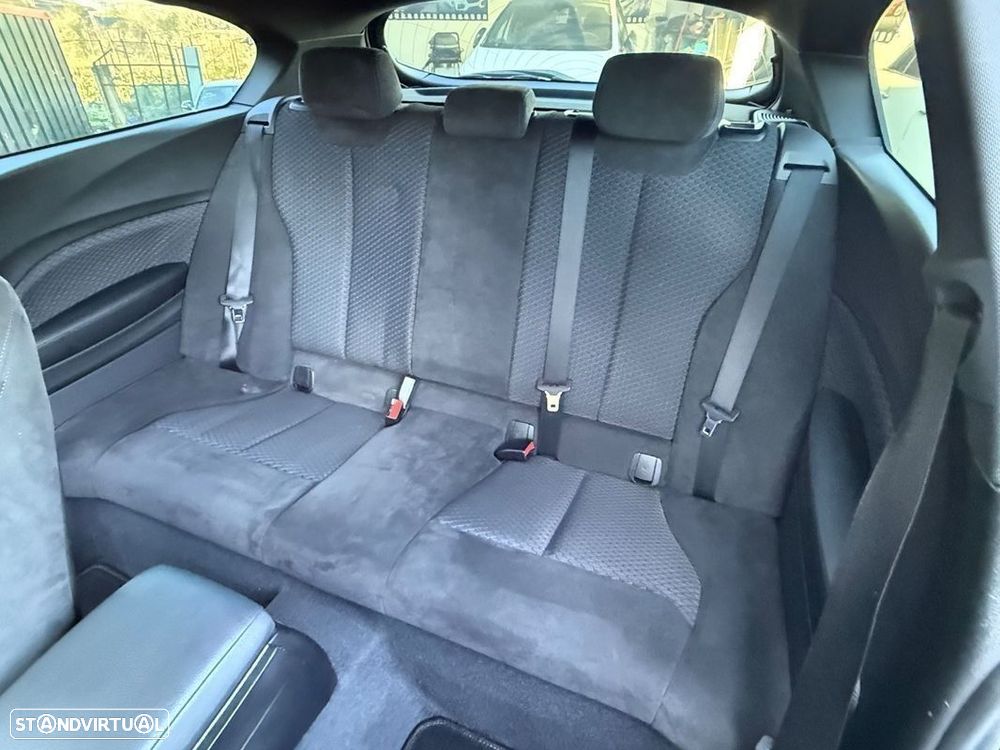 BMW 118 dA Pack M - 7