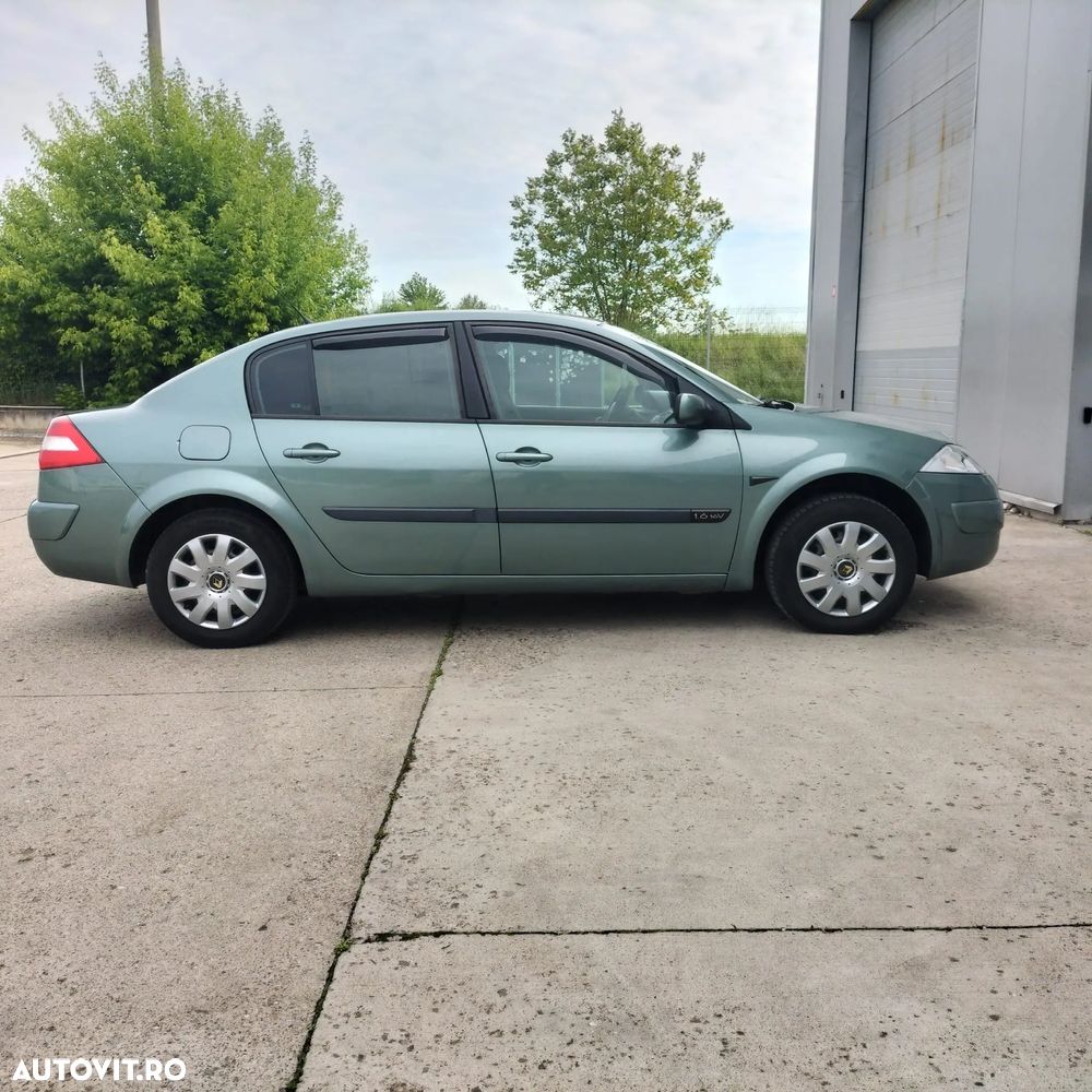 Renault Megane Classic 1.6 Expression - 4