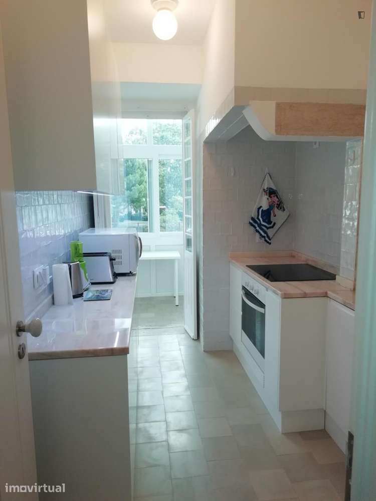 Quarto - localizado em Amoreiras Lisbon - Grande imagem: 2/26