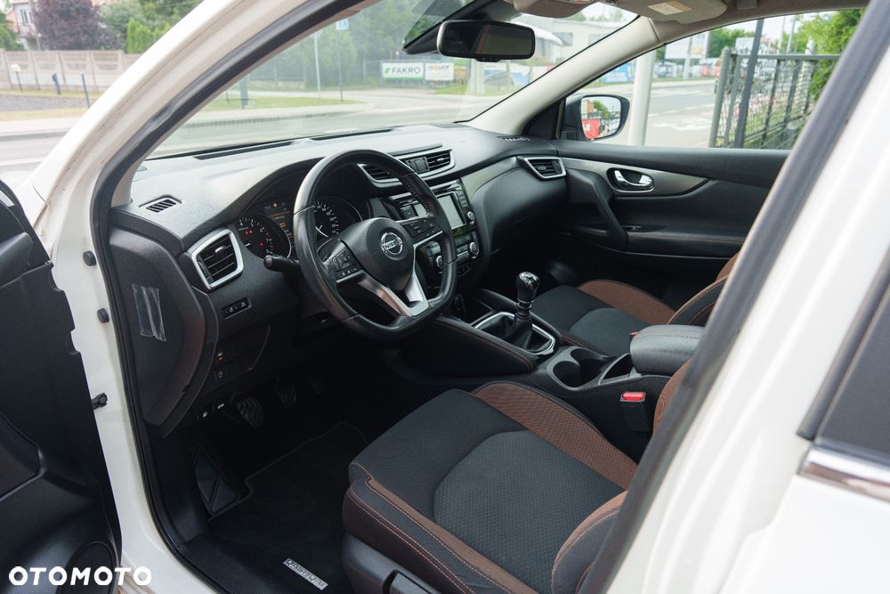 Nissan Qashqai 1.3 DIG-T N-Motion - 8