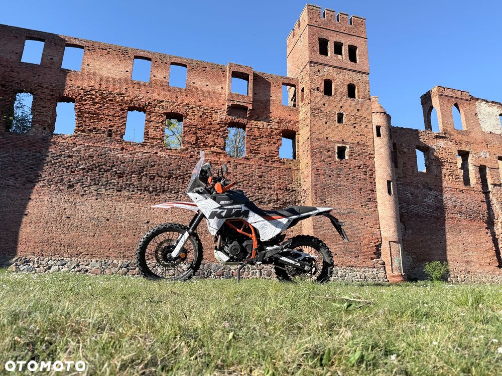 KTM Adventure 390 - 1