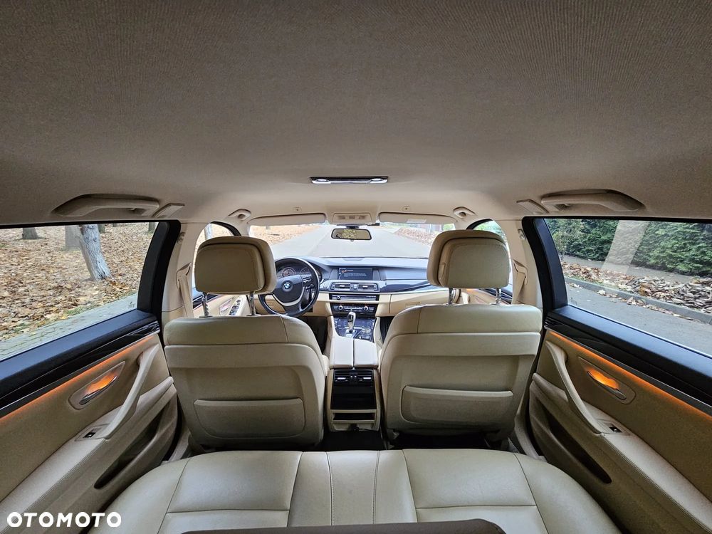 BMW Seria 5 - 25