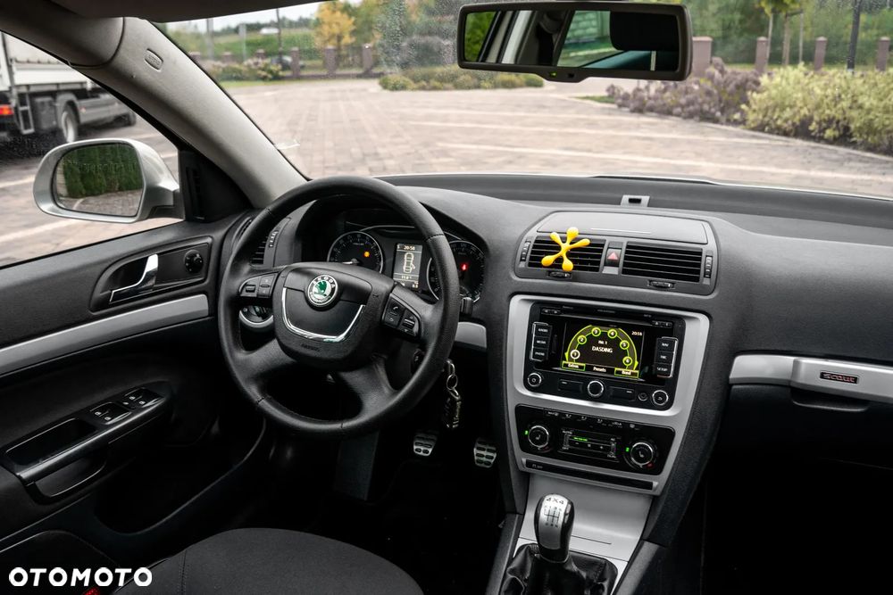 Skoda Octavia 2.0 TDI DPF 4x4 Scout - 36