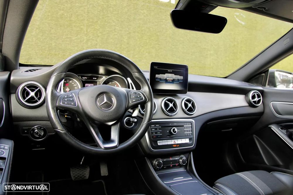 Mercedes-Benz CLA 200 d Shooting Brake AMG Line Aut. - 19