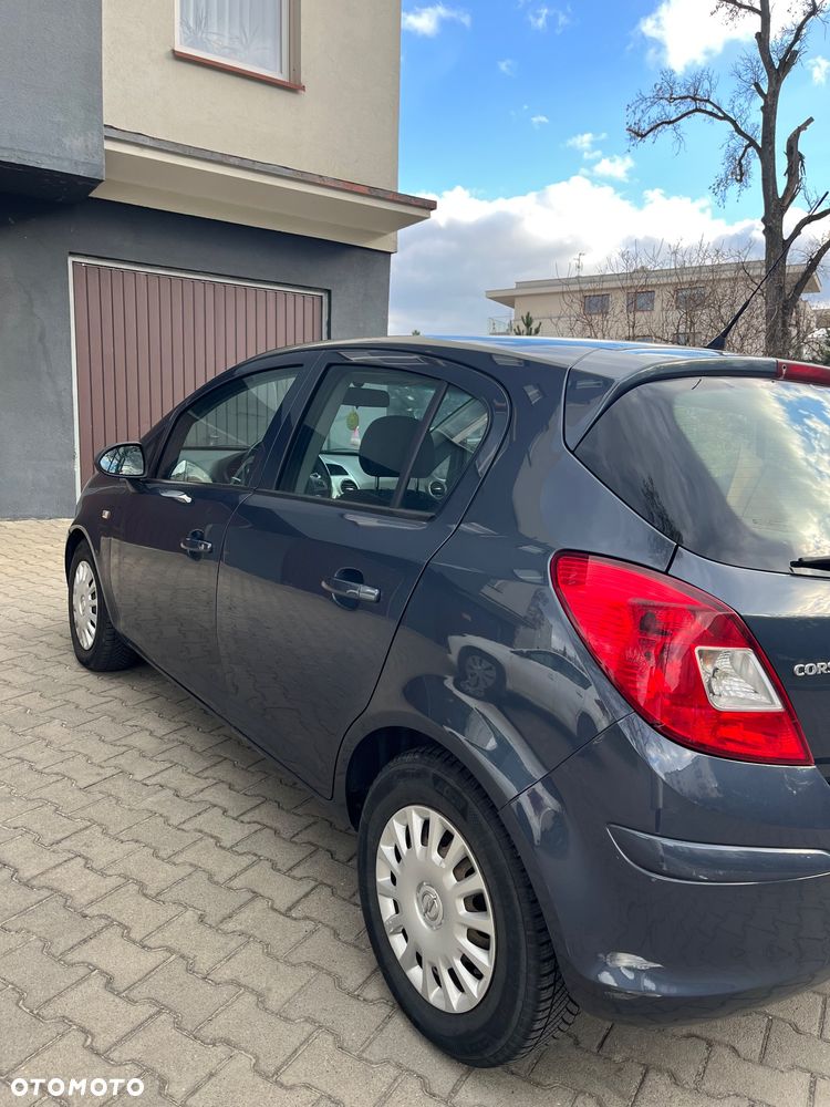 Opel Corsa - 5
