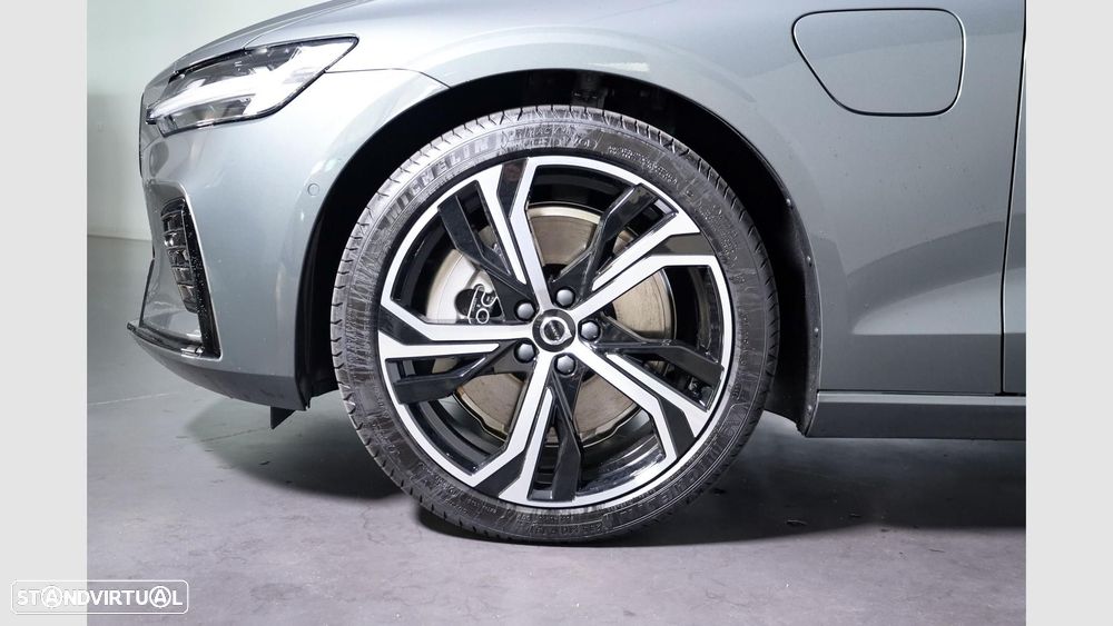 Volvo V60 2.0 T6 AWD TE Plus Dark - 9