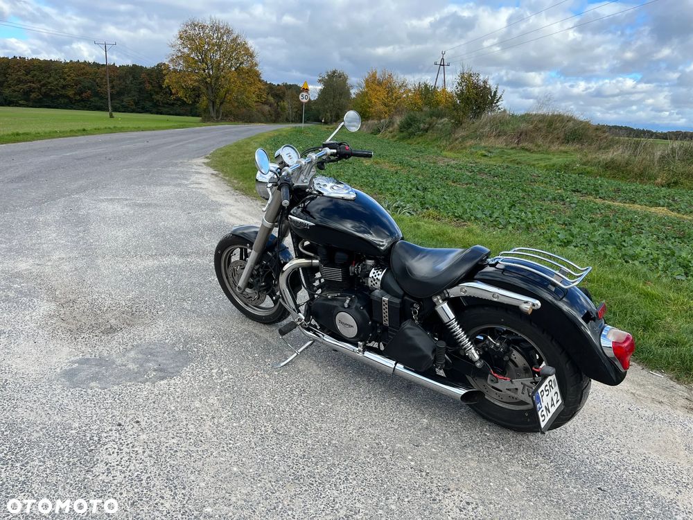 Triumph Speedmaster - 2