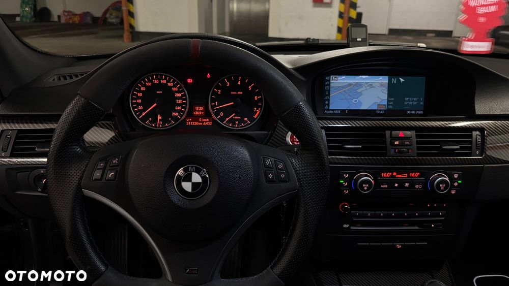 BMW Seria 3 325xi - 18