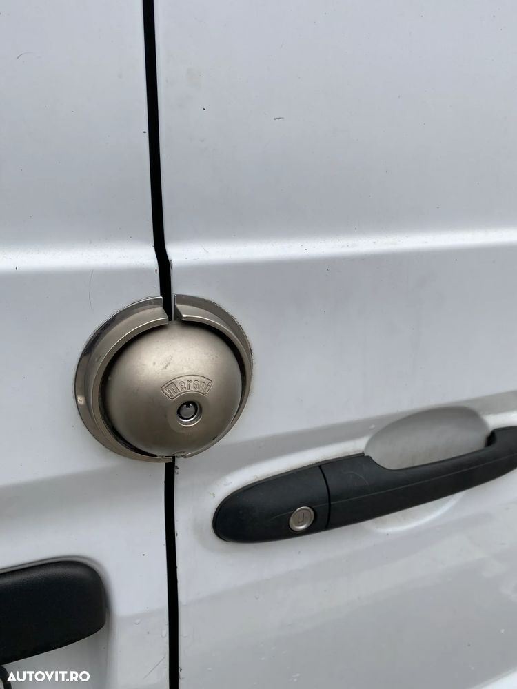 Mercedes-Benz Vito - 12