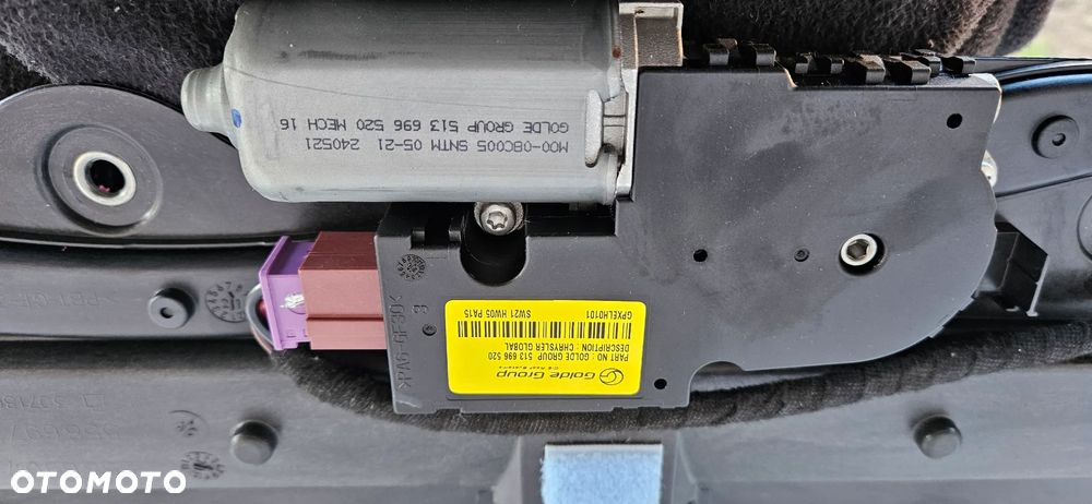 Dodge Durango III LIFT 2021-2025 Szyberdach Panorama Kompletny CZARNA ROLETA - 8