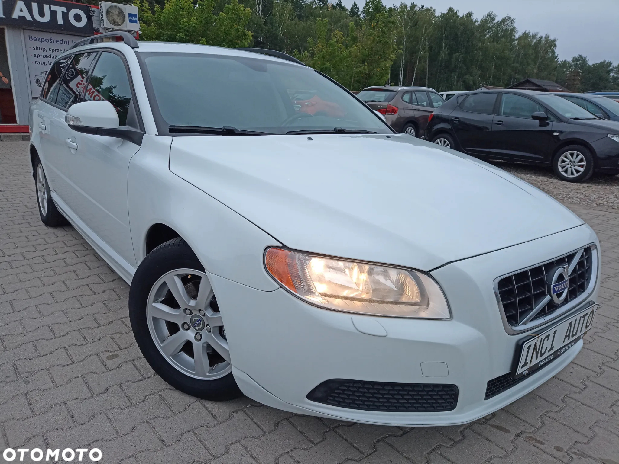 Volvo V70 1.6D DRIVe Kinetic - 3