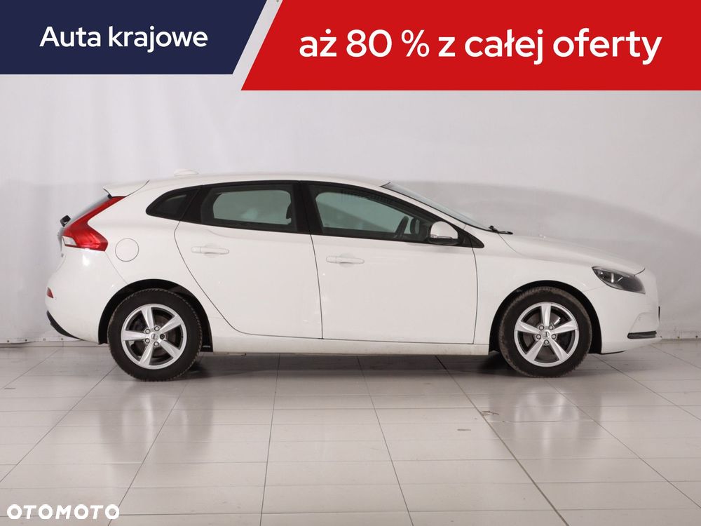 Volvo V40 - 8