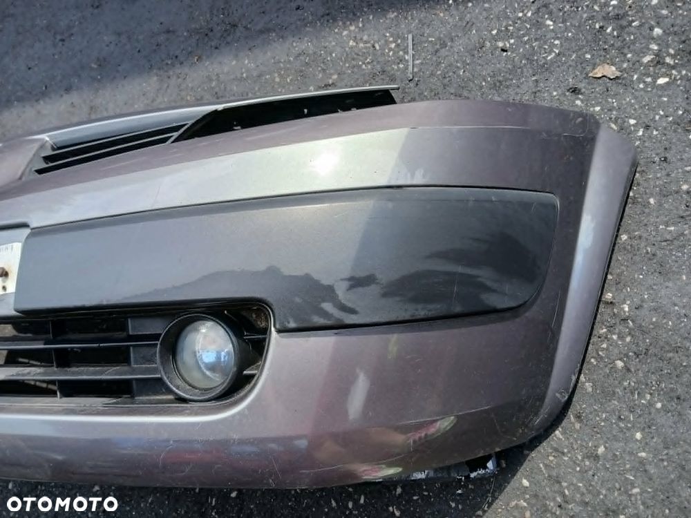Renault Megane II Zderzak przedni - 3