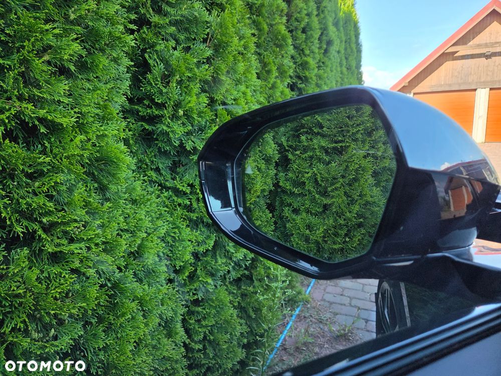 BMW Seria 5 520i M Sport Edition - 18