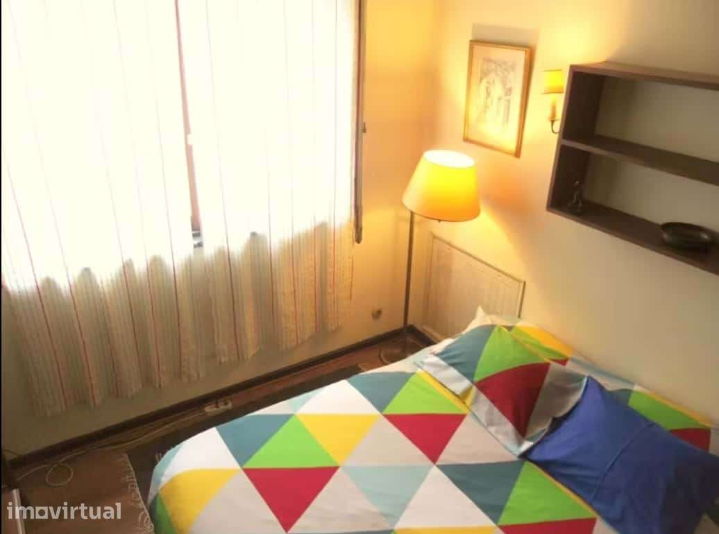 Room in Rua de João Pedro Ribeiro, Porto - Grande imagem: 2/52