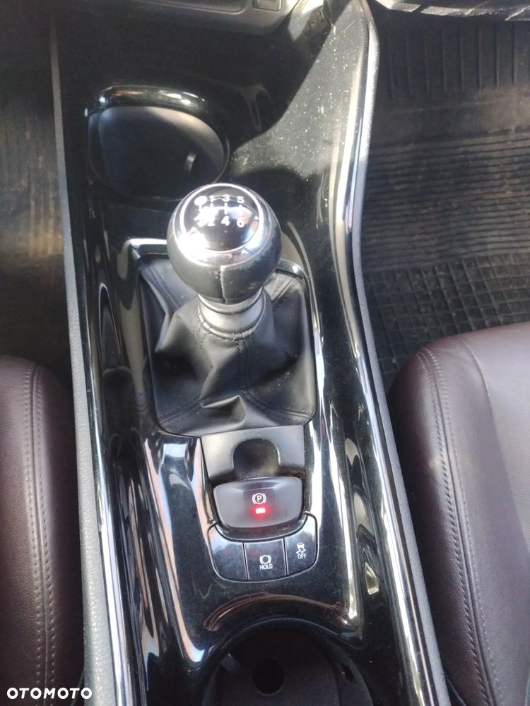 Toyota C-HR 1.2 T Prestige - 25