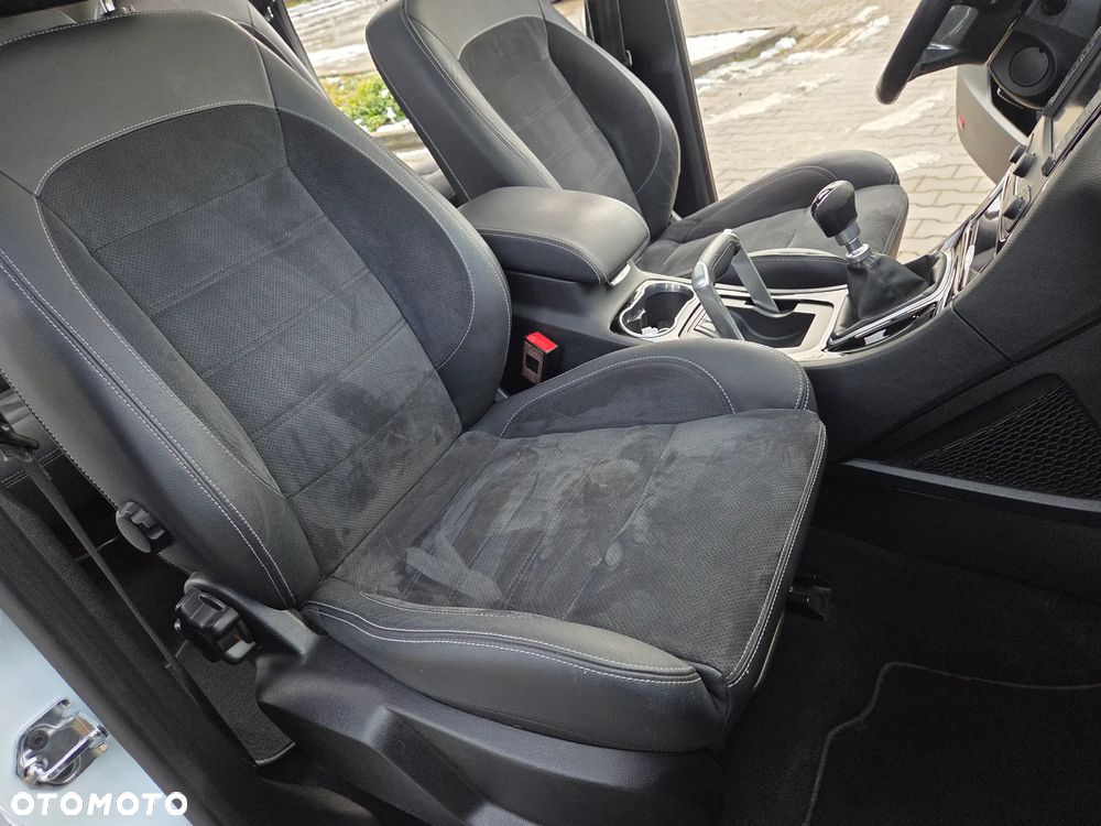 Ford S-Max 2.0 TDCi DPF Ambiente - 30