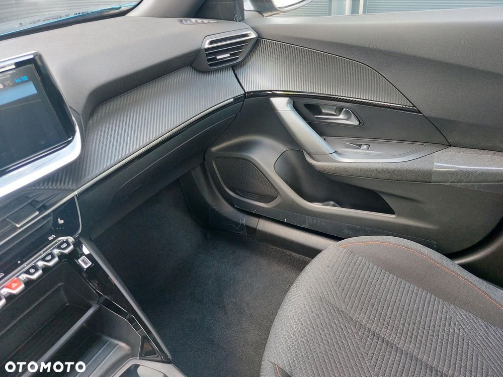 Peugeot 2008 1.2T Edition S&S - 18